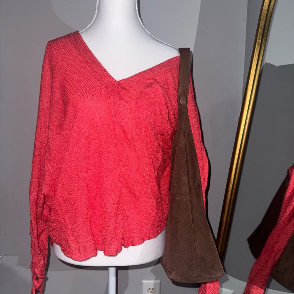 Red Free people top